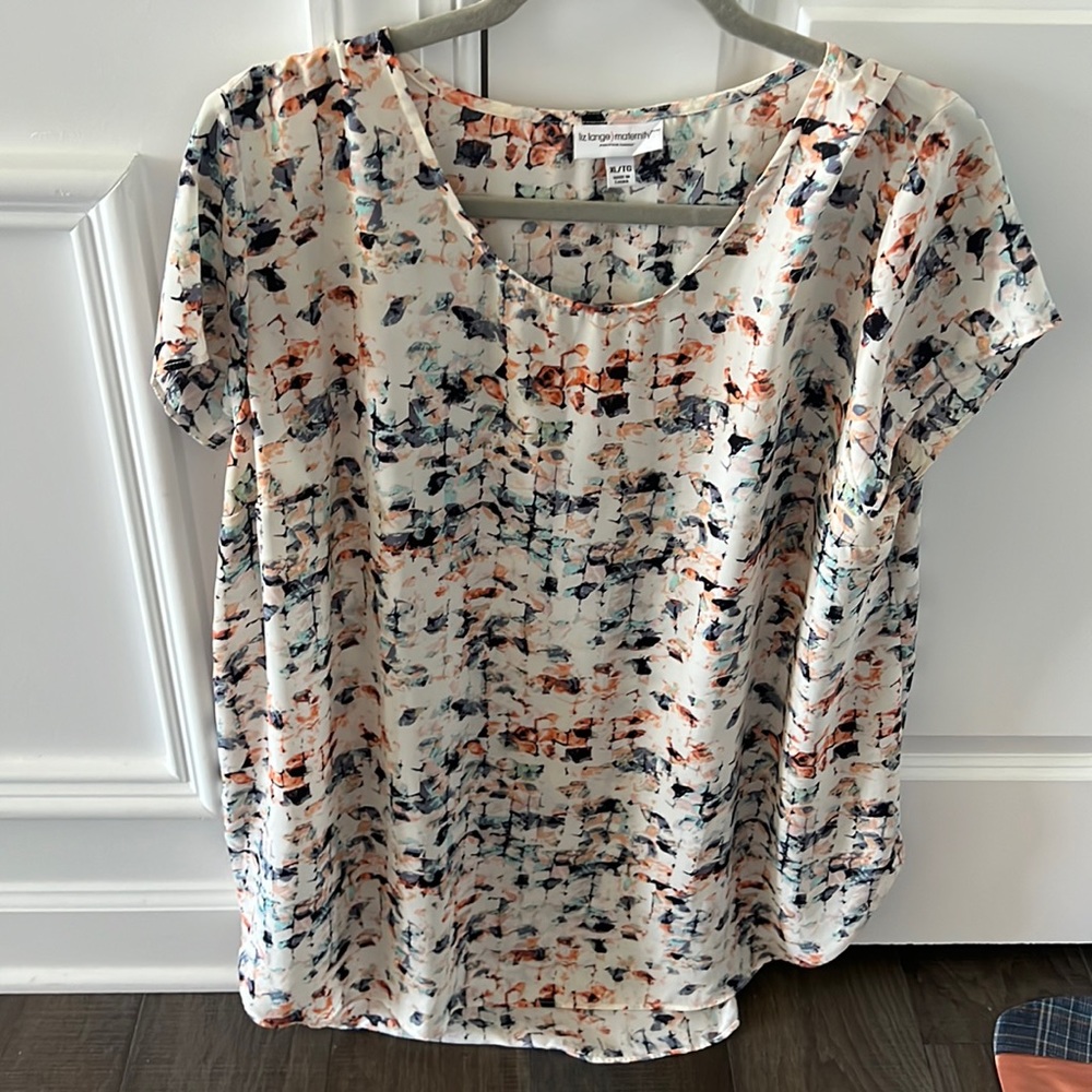 Liz Lange/Motherhood maternity top